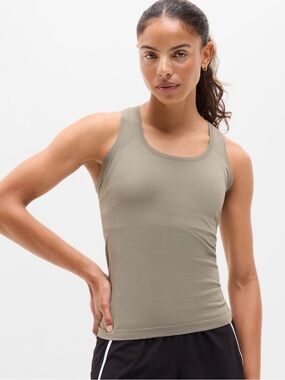 Momentum Seamless Tank - Tan Color available